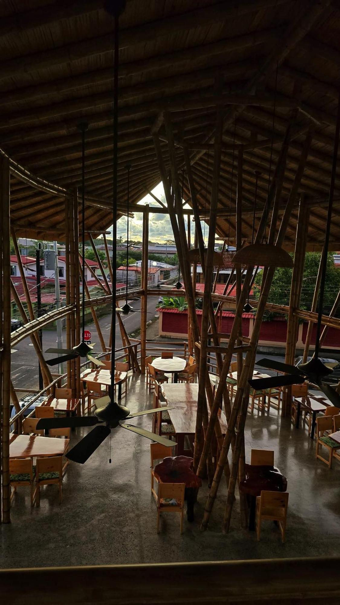 Bonding Coffee Roaster Cafe & Hotel ケポス エクステリア 写真