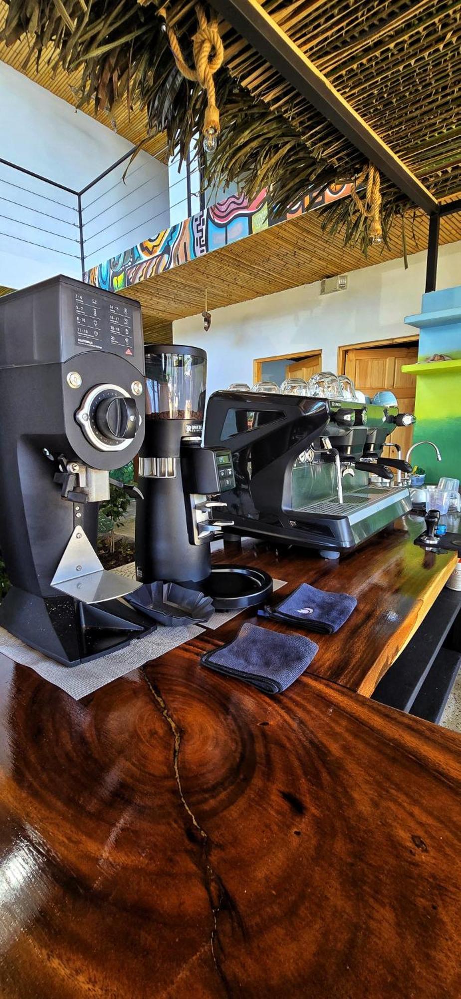 Bonding Coffee Roaster Cafe & Hotel ケポス エクステリア 写真
